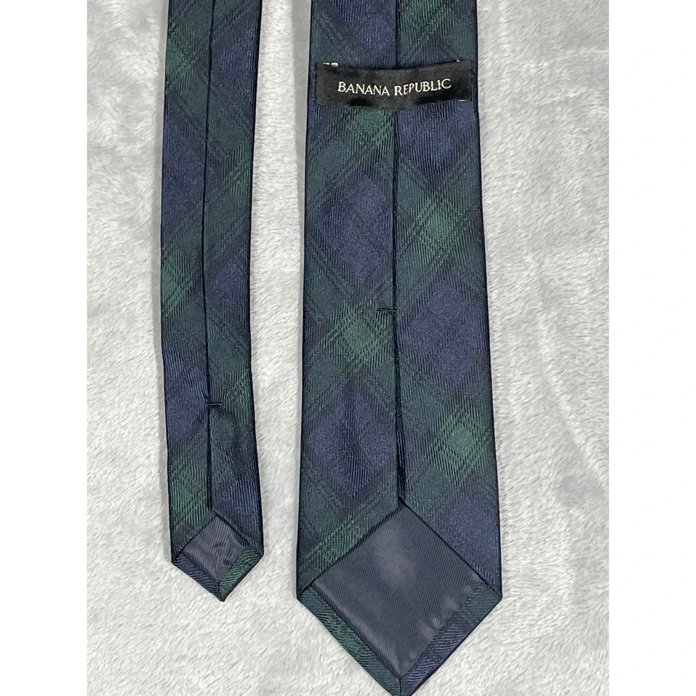 Banana Republic Plaid Necktie Silk Blend Blue Green Classic Business Formal